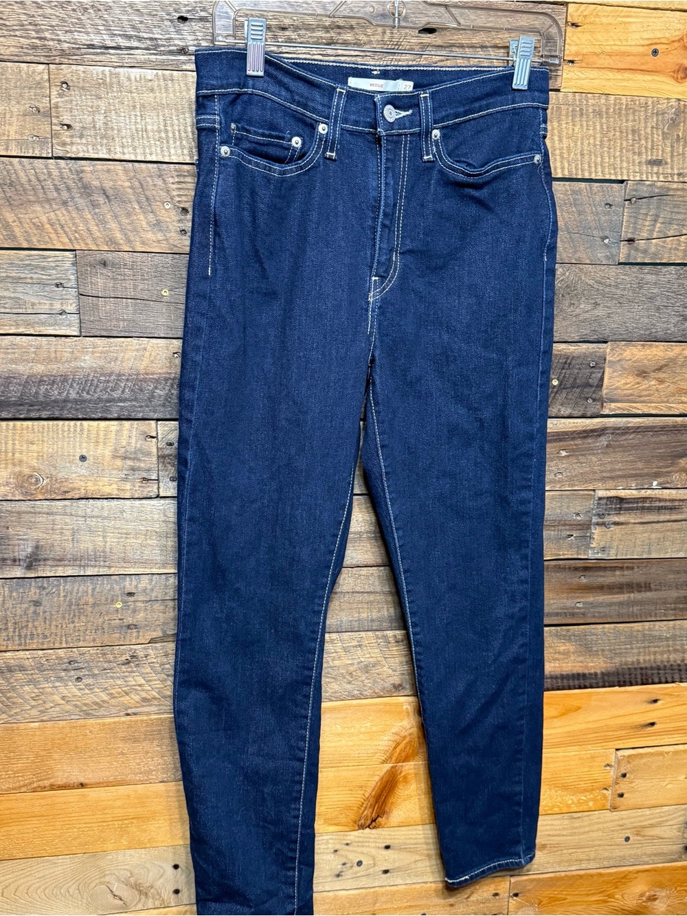 Levis Womens Size 27 Dark Wash Stretch Wedgie Straight Leg Jeans